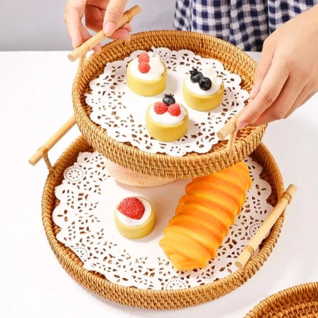 Cesta Artesanal em Vime Natural - Pães e Frutas