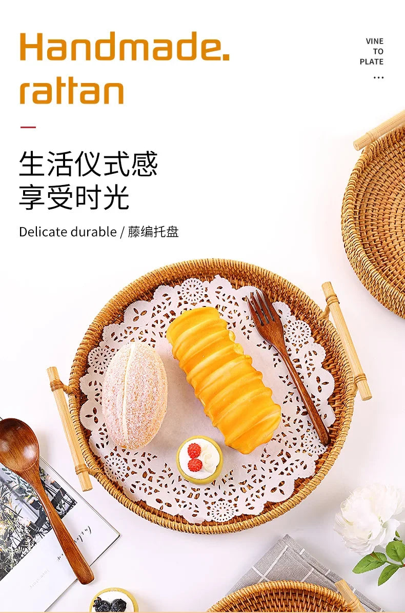 Cesta Artesanal em Vime Natural - Pães e Frutas