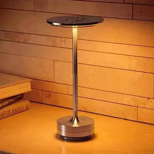 Luminária de Mesa LED Touch - Com 4 Níveis Ajustáveis via USB