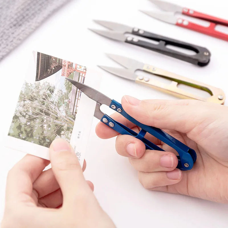 Tesoura multifuncional de precisão - corte preciso